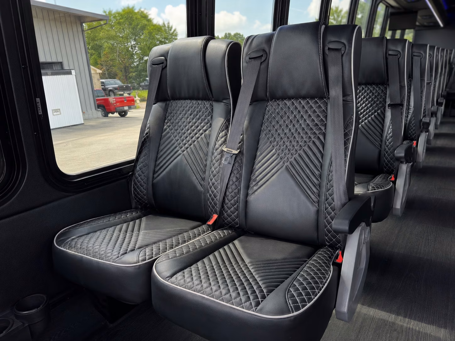 escondido charter buses