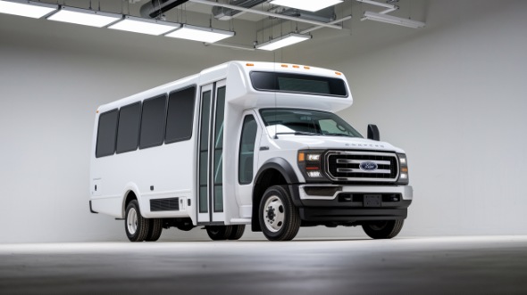 18 passenger minibus escondido